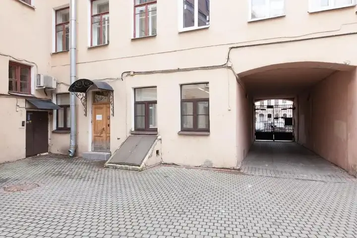Санкт-Петербург: A-RENT On Naberezhnaya Griboedova