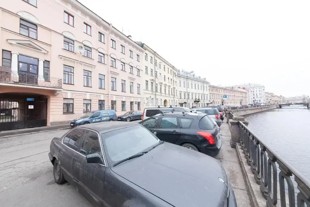 Санкт-Петербург: A-RENT On Naberezhnaya Griboedova