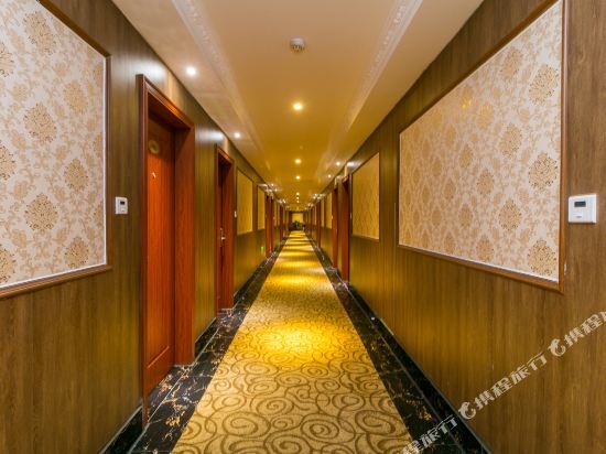 Цзиньхуа: Huajing Business Hotel