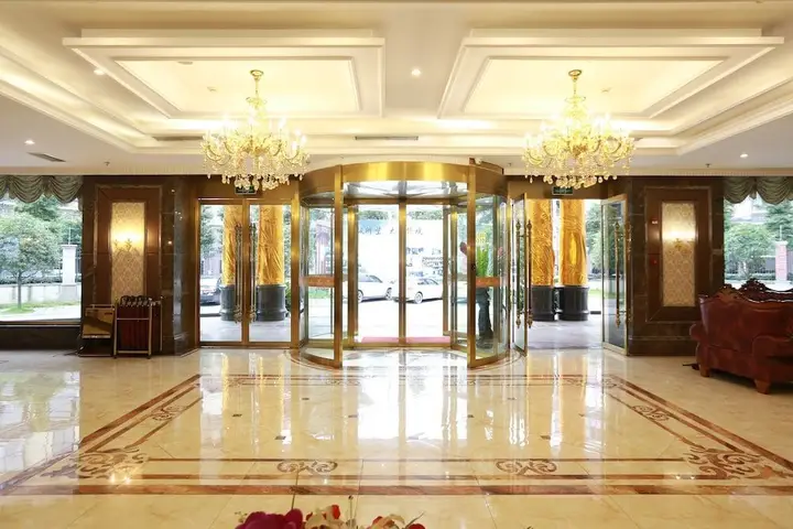 Чэнду: Shanglin Junhao Holiday Hotel