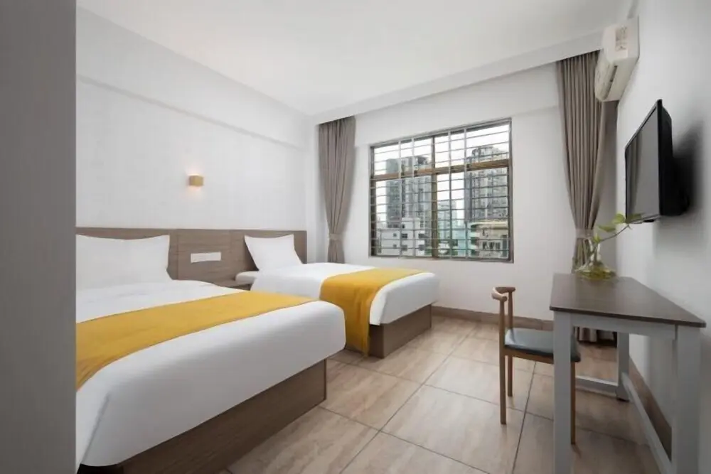 Хайкоу: Xinyueju Hotel (Hainan Institute of Business and Technology Provincial Museum)