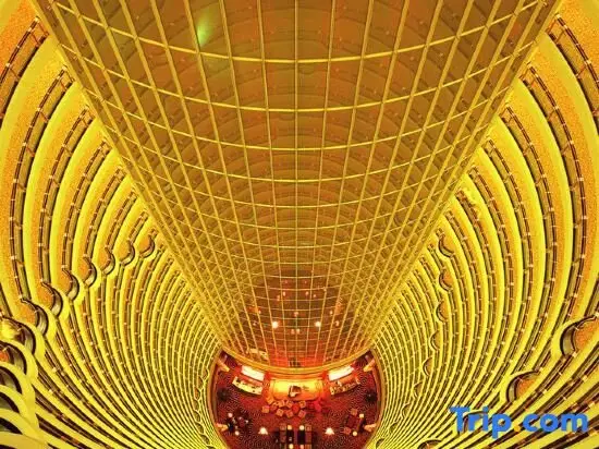 Шанхай: Home Inns Business Travel Hotel (Shanghai Lujiazui Oriental Mingzhu Pucheng Road Branch)
