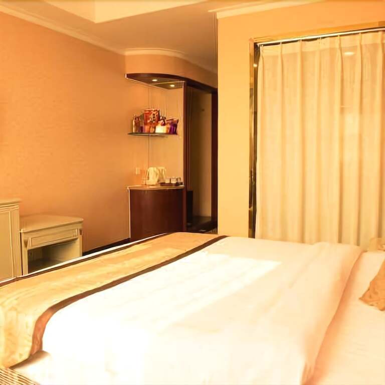 Чэнду: Yijia Hotel