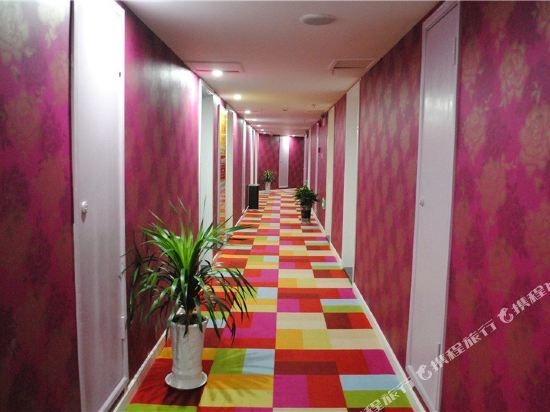 Тайчжоу: Hou''ai Theme Hotel