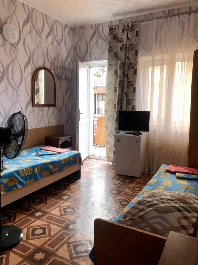Витязево: Guest House U Galiny