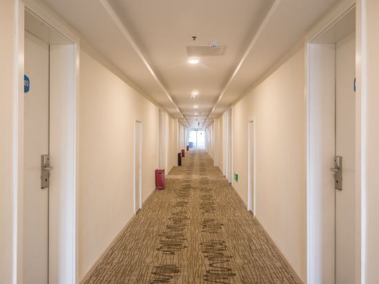 Уси: Home Inn Paibai Yun Hotel (Wuxi Tianyi Middle School Dongting Subway Station)