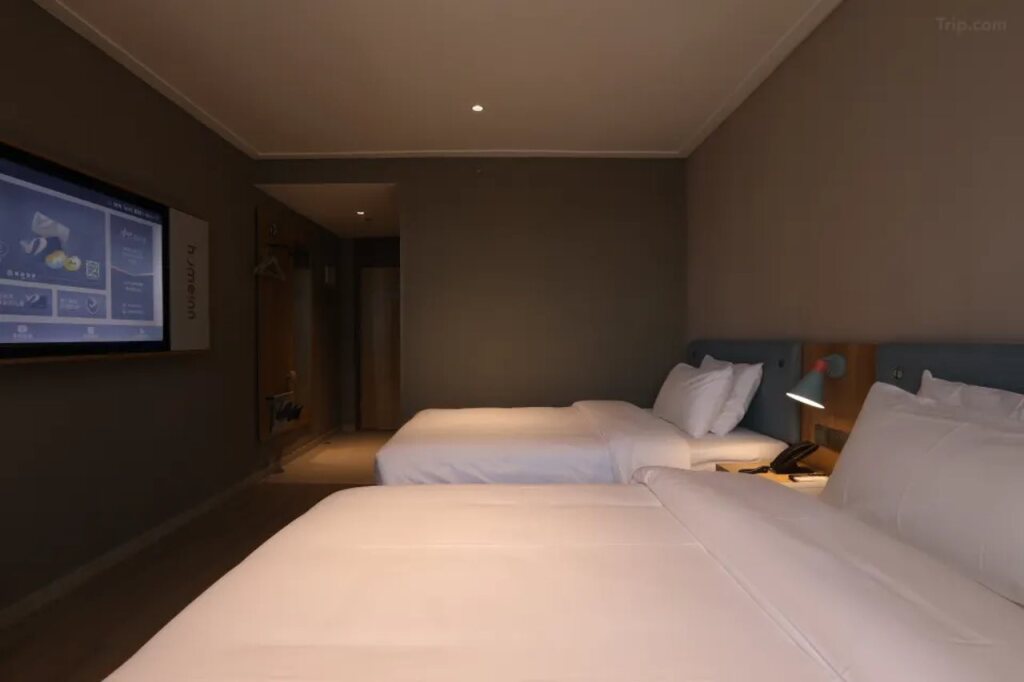 Хэнъян: Home Inn (Hengyang Jingzhu Square Nanhua University)