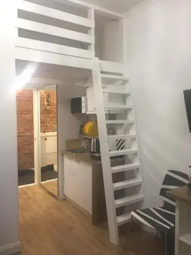 Санкт-Петербург: At Home. Ds