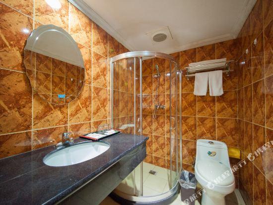 Наньтун: Wenyuan Hotel