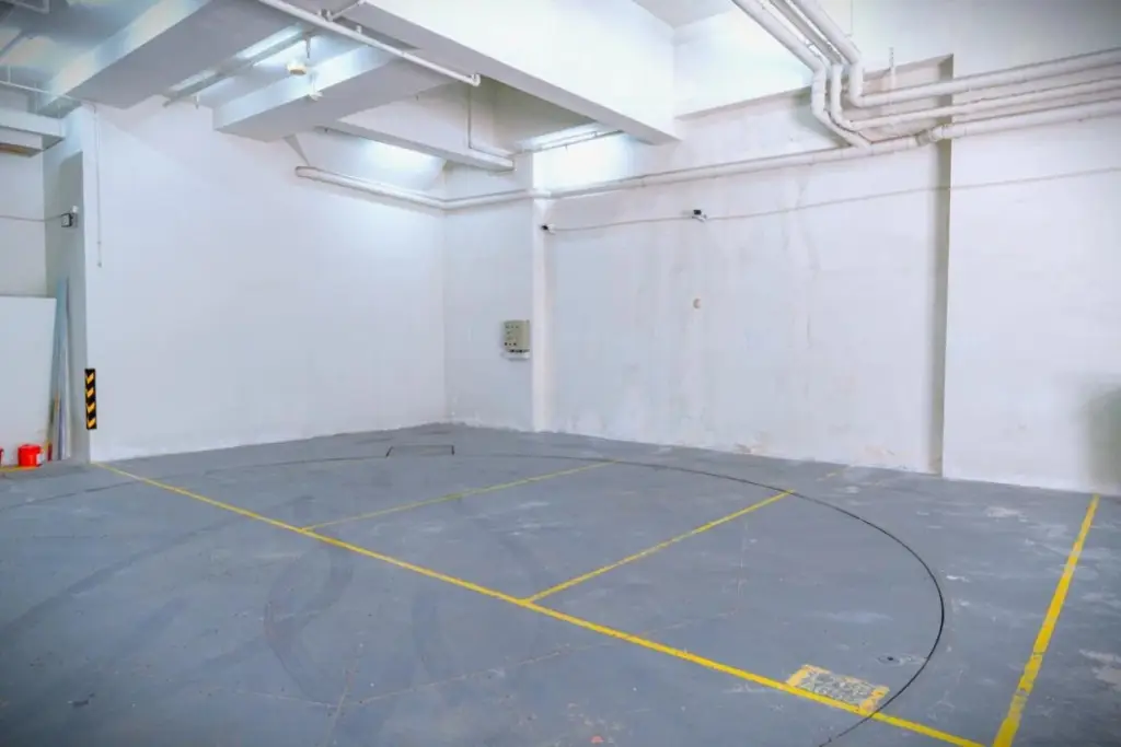 carousel image 4