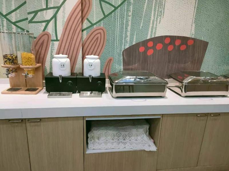 Цзясинь: Hanting Hotel (Haiyan Xinqiao North Road)
