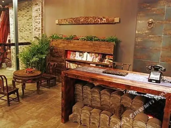 Сянси: Moshang Huakai Hostel