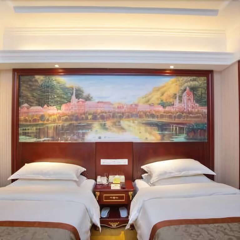 Шанхай: Vienna Hotel