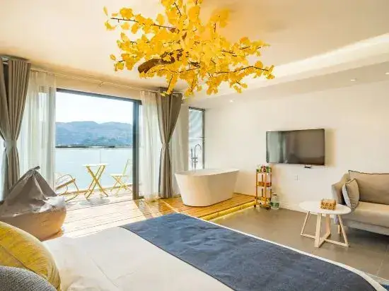 Санья: Sanya TaoYuan Seaview Homestay (Wuzhizhou Branch)