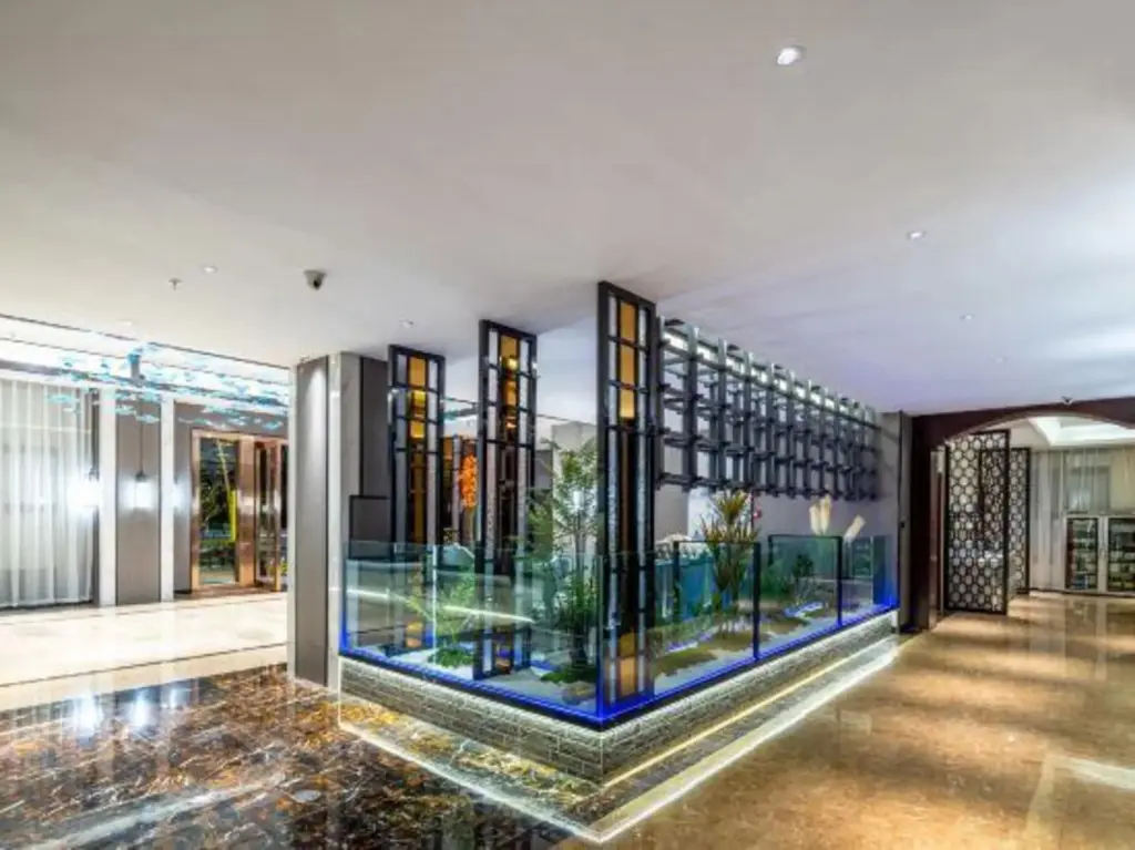 Куньмин: Junyi Haoting Holiday Hotel