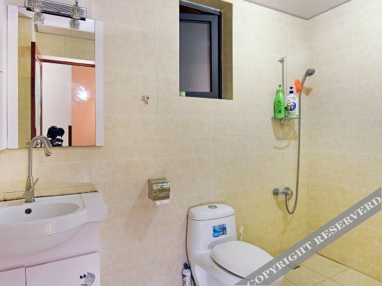 Чэнду: Shuidangdang Flower Hotel (Century City Exhibition Center)