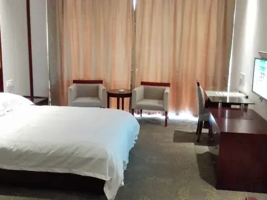 Наньтун: Wenfeng Chengshi Hotel (Rugao Changjiang Town)