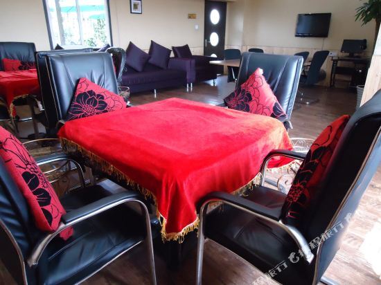 Чэнду: Aimu Holiday Hotel (Chengdu Qingyang Wanda Store)