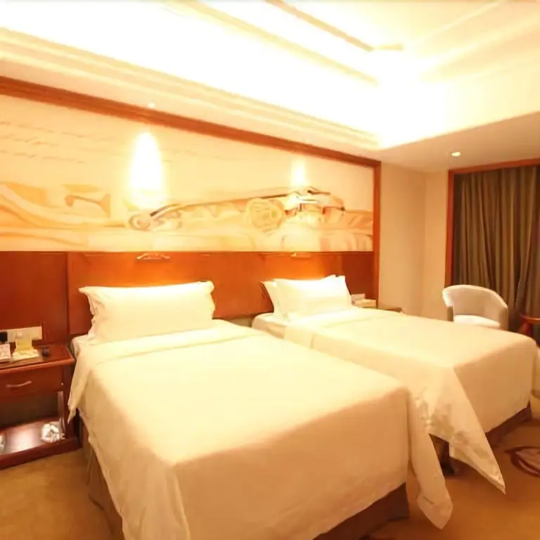 Фошань: Vienna International Hotel
