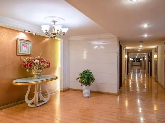Куньмин: Jiaxin Mingzhu Hotel (Kunming Chuanjin Road)