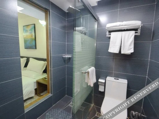 Нанкин: Durian Candy Hotel (Longhua Road Subway Station Jiangpu Bus Terminal Branch)