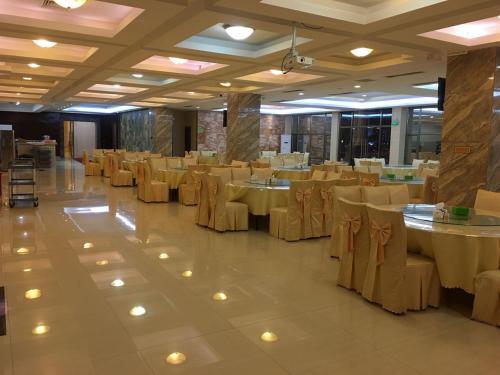 Шэньчжэнь: Vienna International Hotel