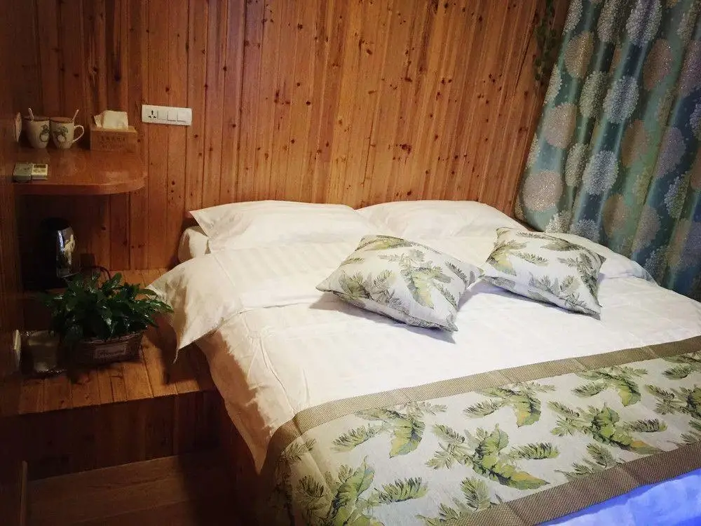 Цзясинь: Wuzhen Memory Inn