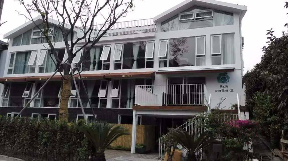 Ханчжоу: Hangzhou Yunqi Fanjing. Blue Guest House