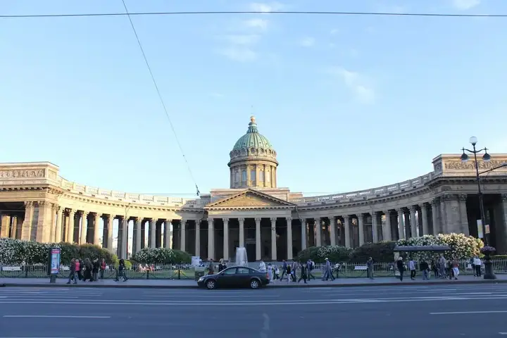 Санкт-Петербург: Апартаменты Center City Central на Жуковского 18