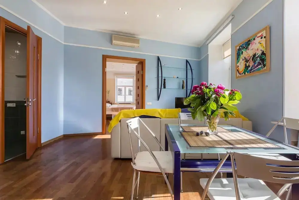 Санкт-Петербург: Central Apartment