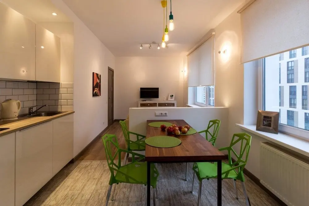 Санкт-Петербург: CoHome Apartment Kremenchugskaya near Nevsky Prospect