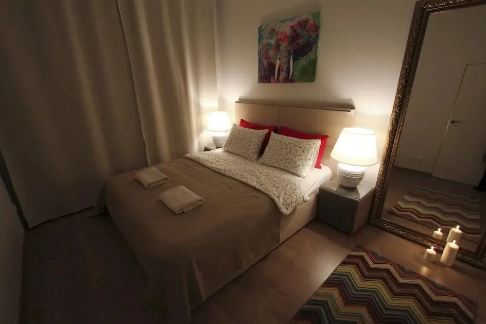 Санкт-Петербург: CoHome Apartment near Church of the Savior on Blood