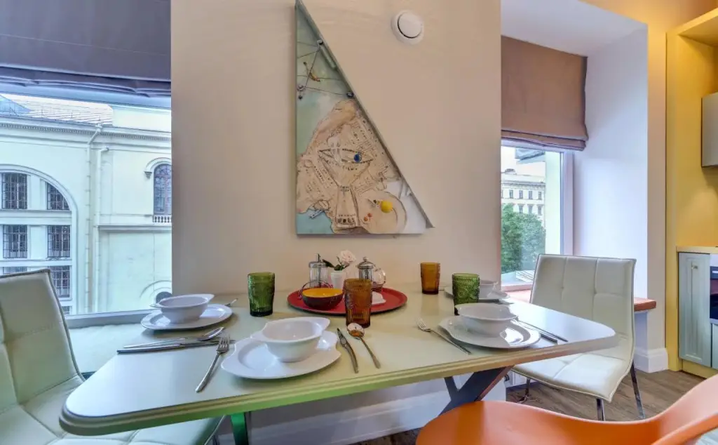 Санкт-Петербург: Luxury apartments on Nevsky 22