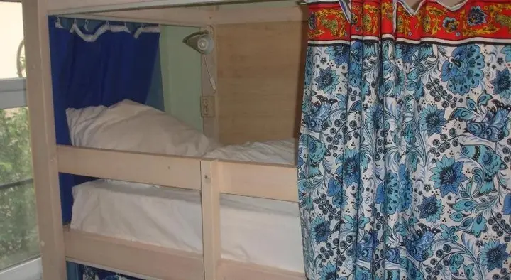 Санкт-Петербург: Hostel Do Re Mi