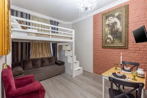 Квартира студия с двухъярусной кроватью BookingSPB в Доме Литераторов на Гороховой — фото 1