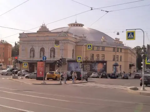 Хостел Дом на Фонтанке — фото 1
