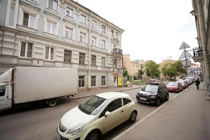 Санкт-Петербург: Apartament Dzhambula