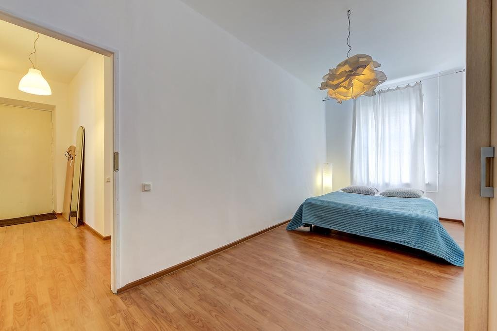 Санкт-Петербург: Apartament Dzhambula