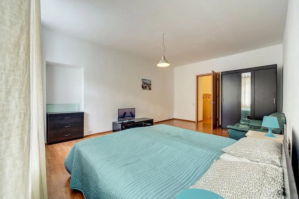 Санкт-Петербург: Apartament Dzhambula
