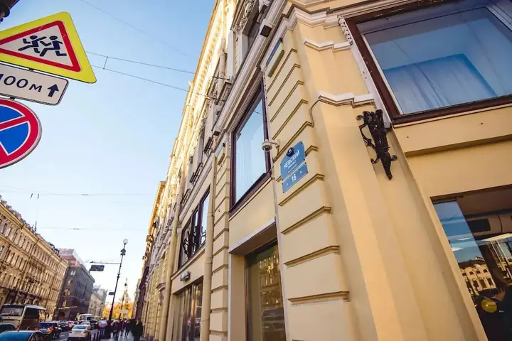 Санкт-Петербург: Ап-ты Exclusive living City Centre — Sleeps 20