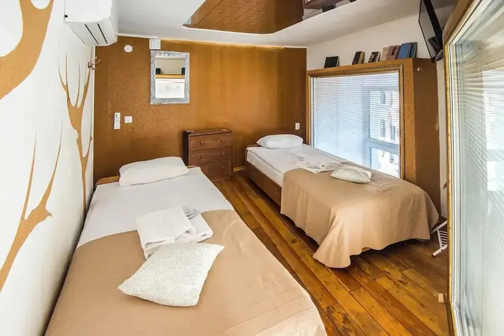 Санкт-Петербург: Ап-ты Exclusive living City Centre — Sleeps 20