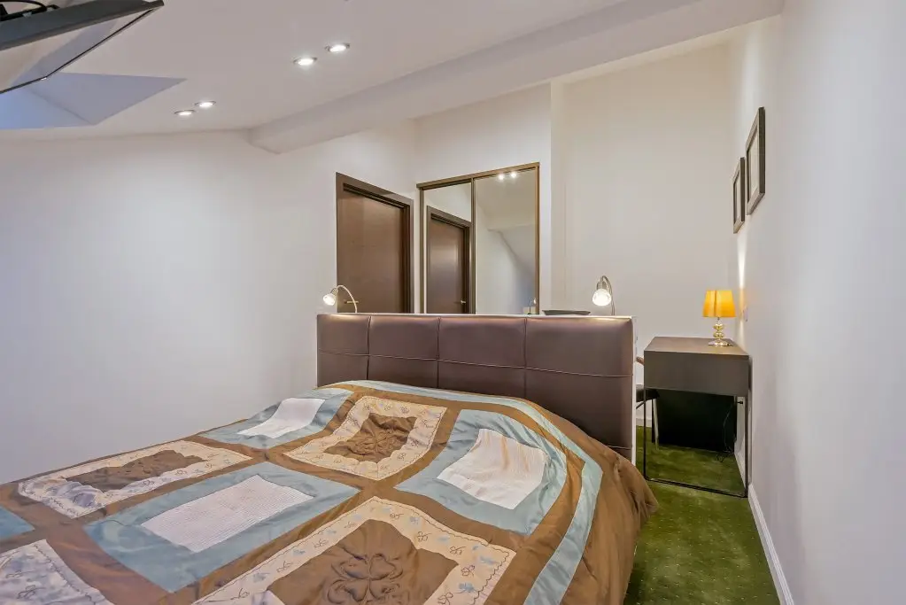 Санкт-Петербург: Flatstar Na Nevskom 113/4 Apartments