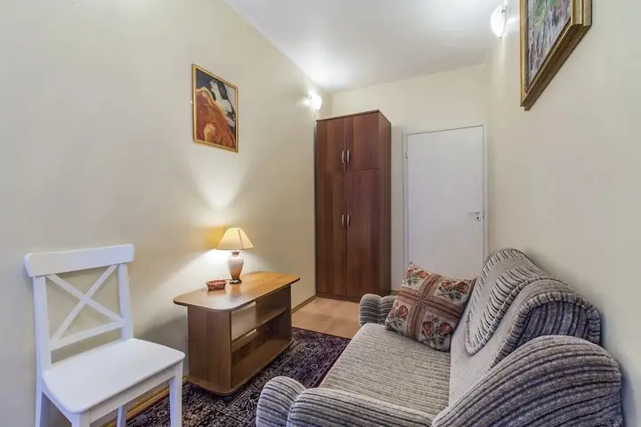 Санкт-Петербург: Friends Apartment Bol. Konushennaya 1.2