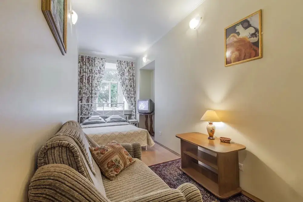 Санкт-Петербург: Friends Apartment Bol. Konushennaya 1.2