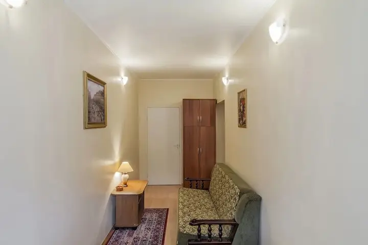 Санкт-Петербург: Friends Apartment Bol. Konushennaya 1.2