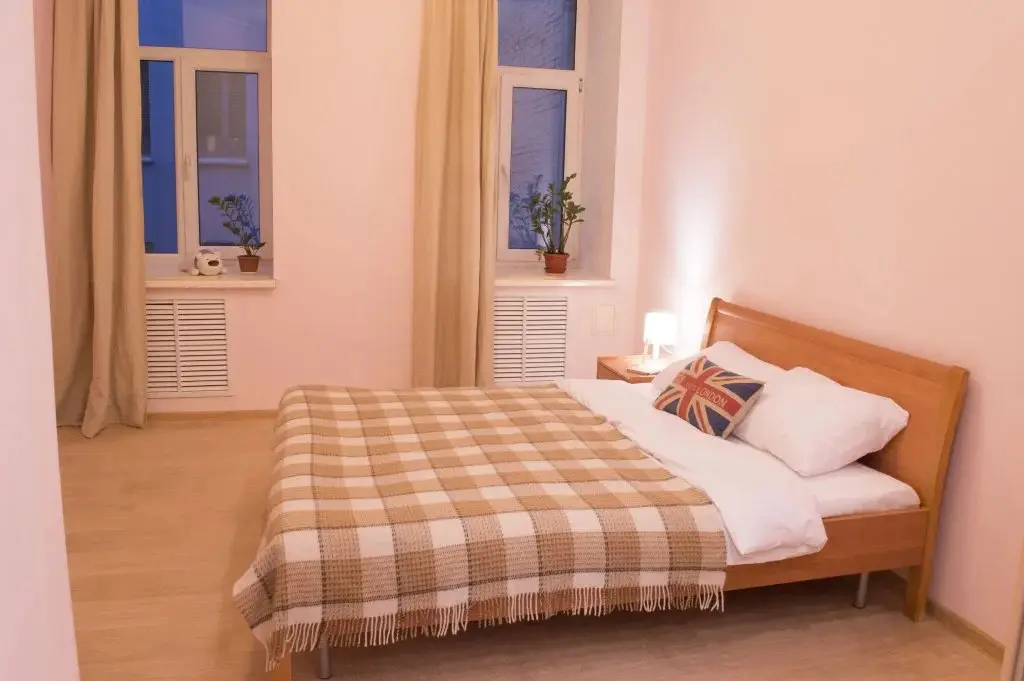 Санкт-Петербург: Friends apartment on Nevsky 130