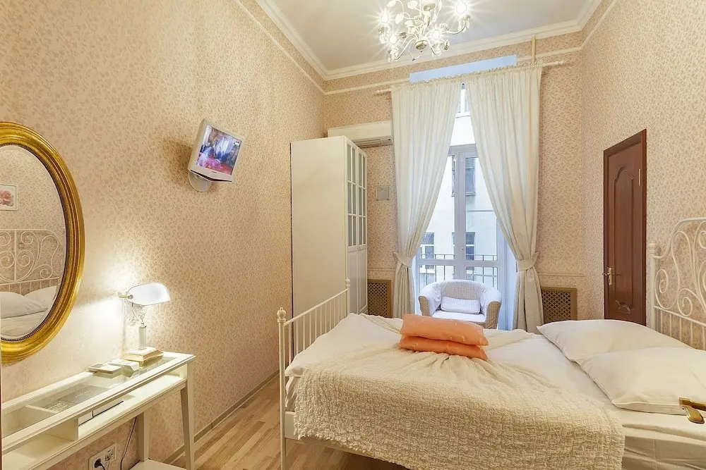 Friends apartment on Vosstaniya — фото 1