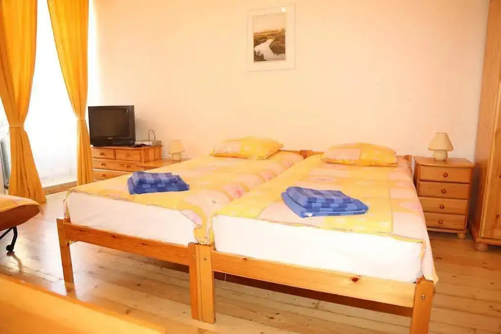 Санкт-Петербург: German B&B