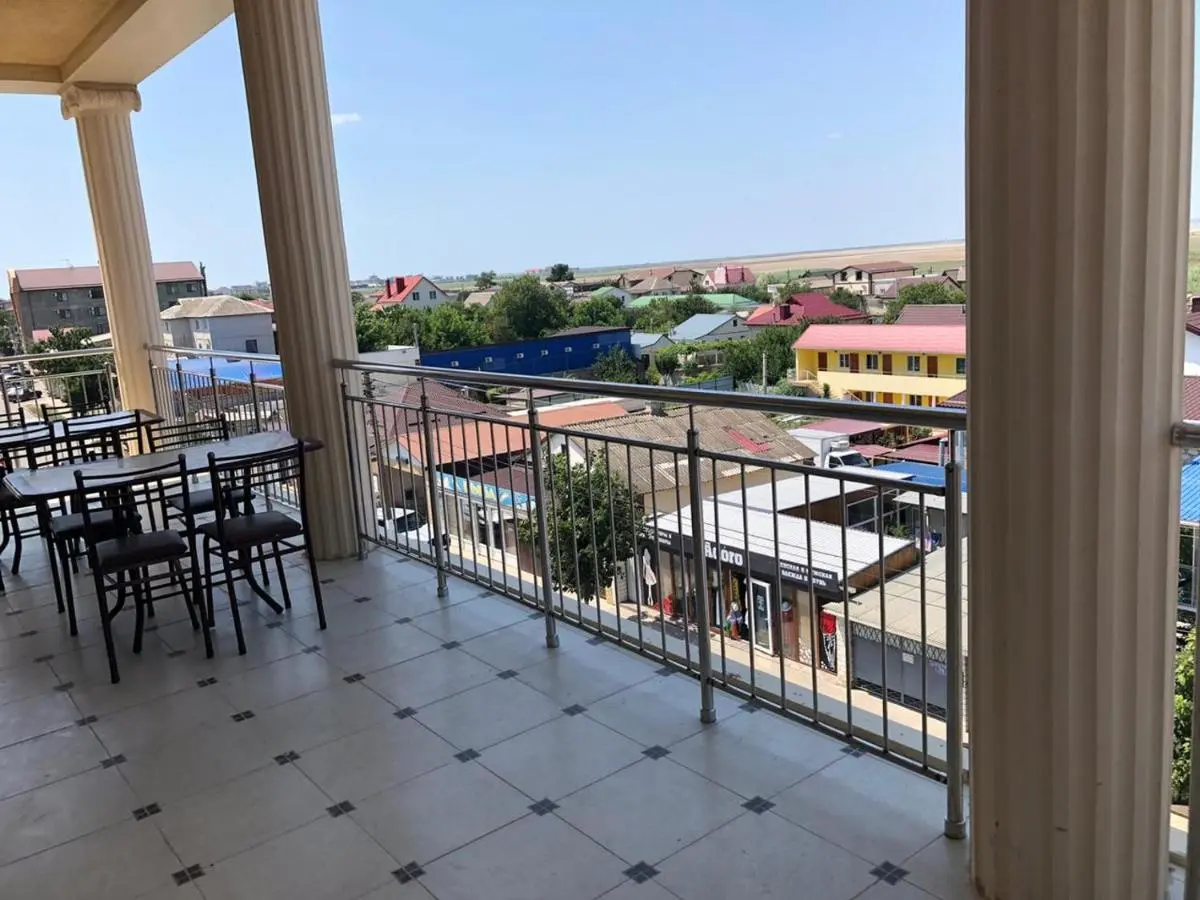 Витязево: Guest House Elisaveta
