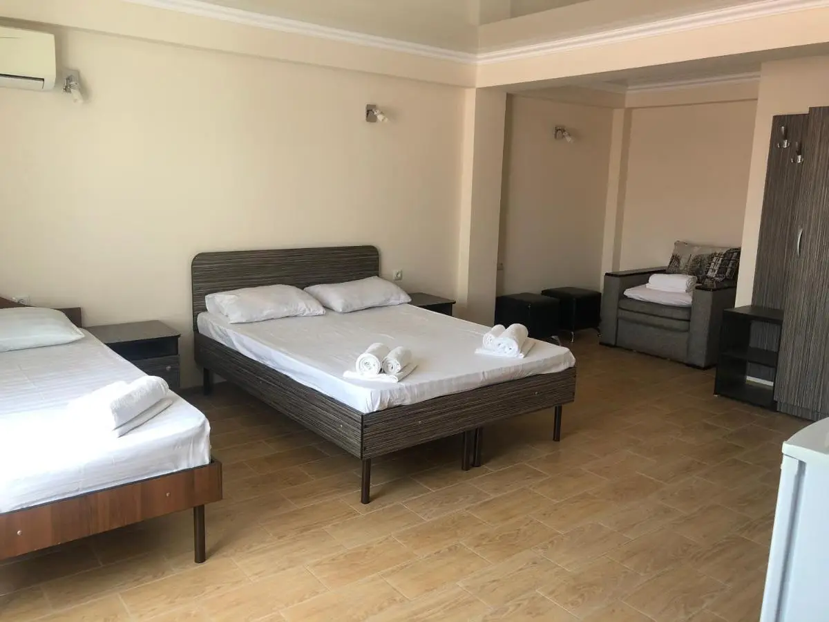 Новомихайловский: Guest House Milana